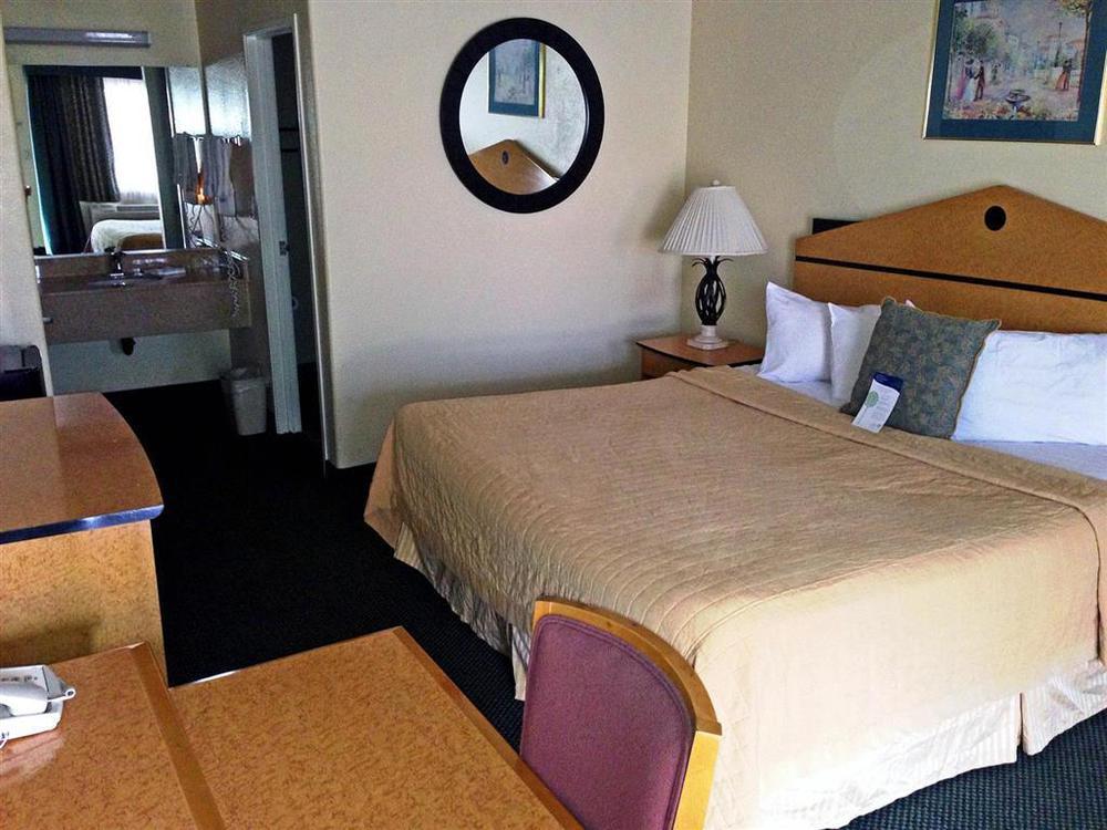Apache Inn Темпі Номер фото